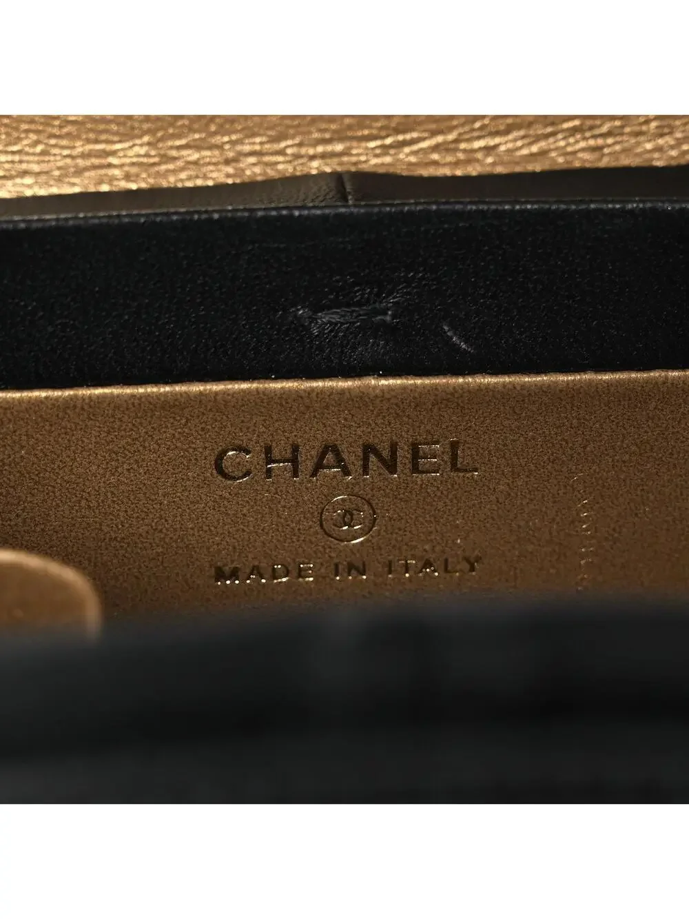 Chanel Lambskin Quilted Vanity Clutch #322878C19B